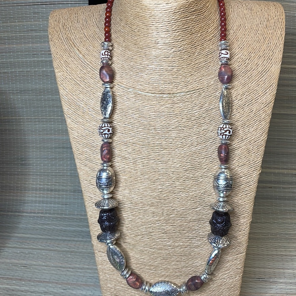 Boho Necklace with beads and hammered metal